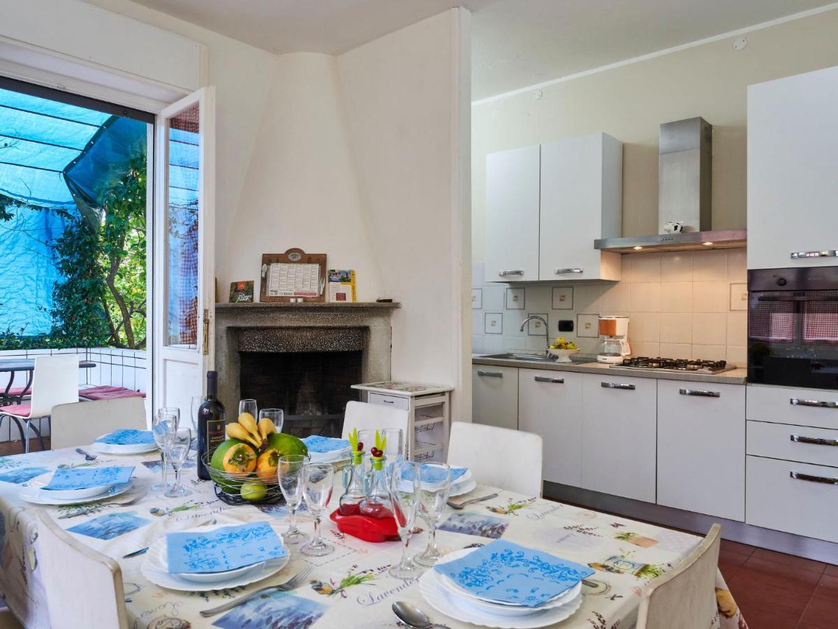 Holiday Home Villa Giulia By Interhome デルヴィオ エクステリア 写真